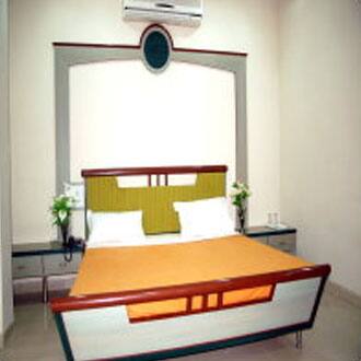 President Hotel, Surendranagar 3
